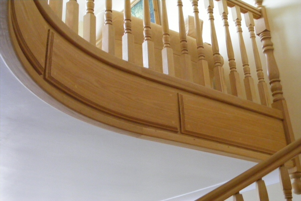 Raised and fielded pannels - In maple